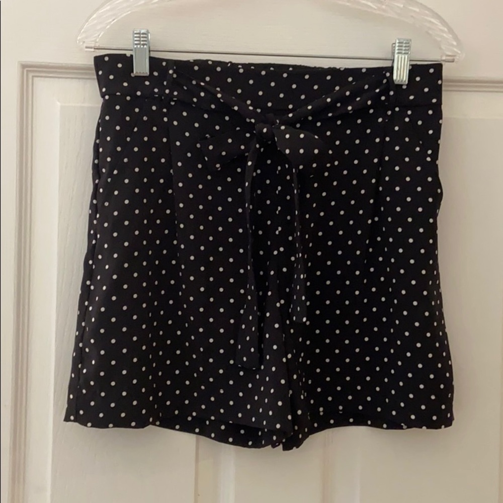 Polka dot, belted women’s shorts
